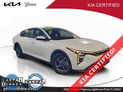 2025 Kia K4 LXS