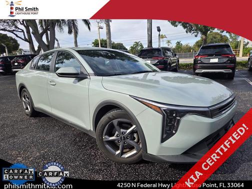 2025 Kia K4 LXS