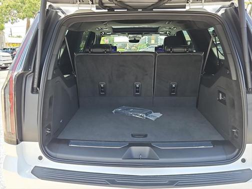 2025 Cadillac Escalade ESV Sport Platinum