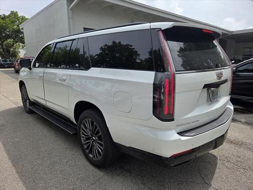 2025 Cadillac Escalade ESV Sport Platinum