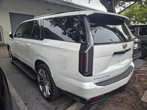 2025 Cadillac Escalade ESV Sport Platinum