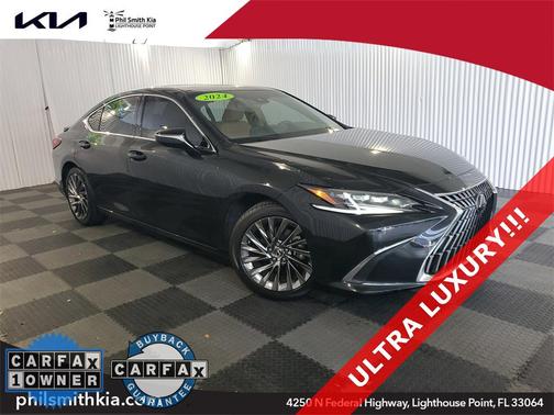 2024 Lexus ES 300h Ultra Luxury