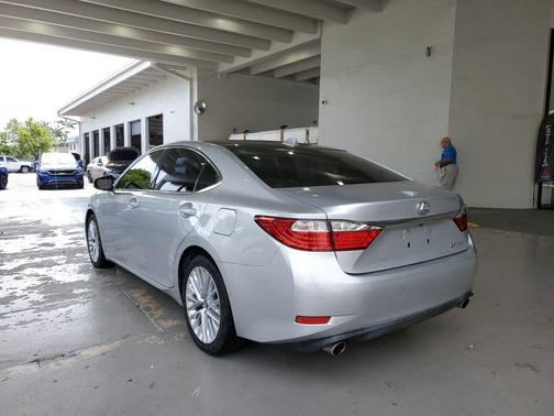 Silver Lining Metallic 2014 Lexus ES 350 Base