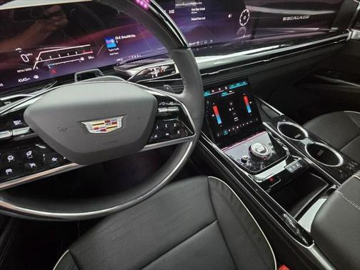 2025 Cadillac Escalade Sport