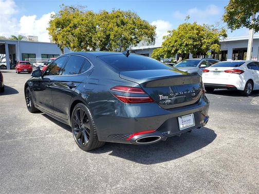 2023 Genesis G70 3.3T RWD