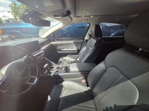 2024 Kia K5 EX
