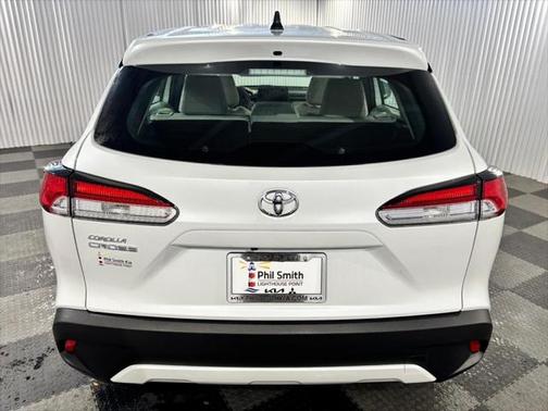 2025 Toyota Corolla Cross LE