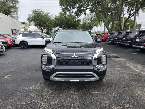 2025 Mitsubishi Outlander PHEV SE S-AWC