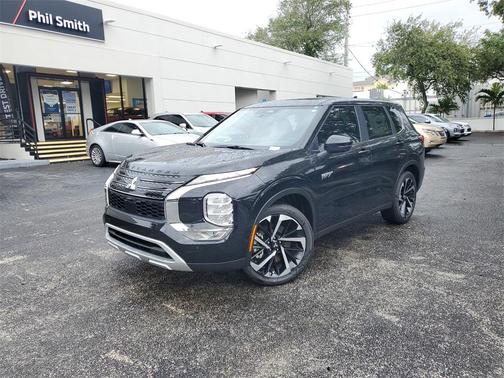 2025 Mitsubishi Outlander PHEV SE S-AWC