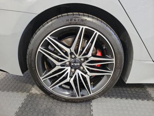 2023 Kia Stinger GT2
