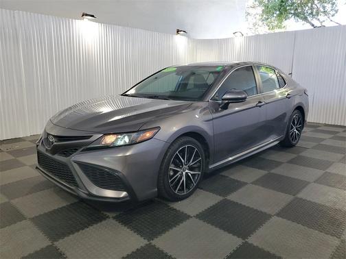 2021 Toyota Camry LE