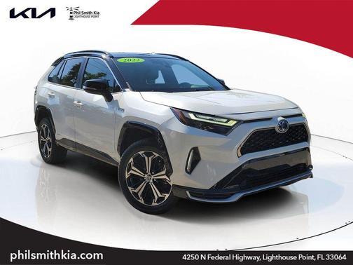 Blizzard Pearl/Midnight Black Metallic 2022 Toyota RAV4 Prime XSE