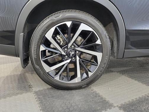2023 Mitsubishi Outlander PHEV LE
