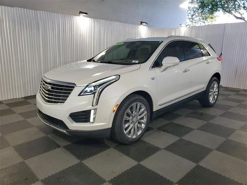 2019 Cadillac XT5 Platinum