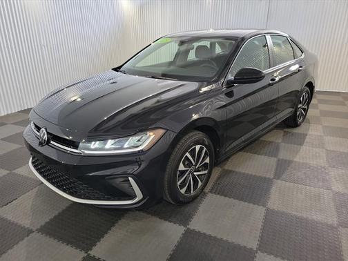 2025 Volkswagen Jetta 1.5T S