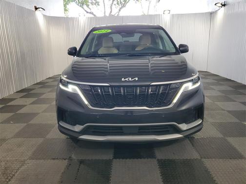 2024 Kia Carnival EX