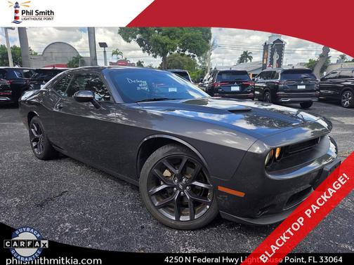 2022 Dodge Challenger SXT