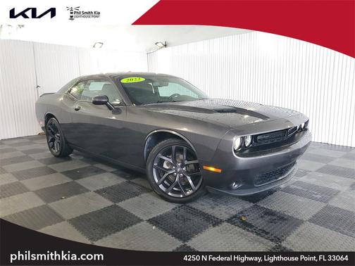 2022 Dodge Challenger SXT