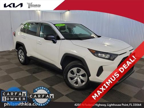 2022 Toyota RAV4 LE