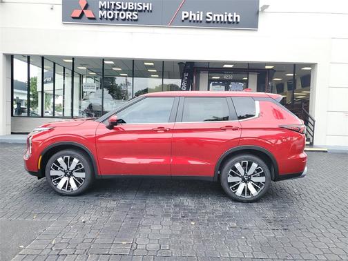 2025 Mitsubishi Outlander SE 2.5 2WD