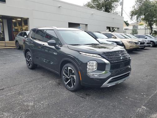 2025 Mitsubishi Outlander PHEV SEL