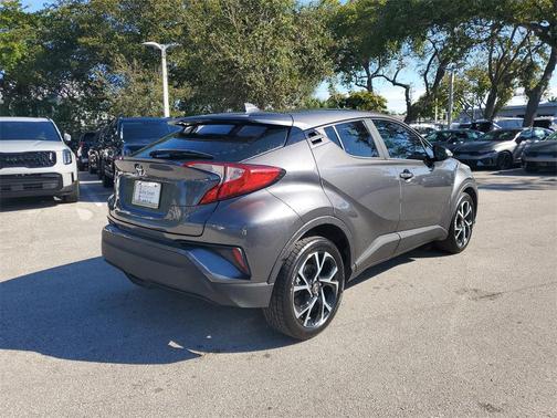 2020 Toyota C-HR XLE