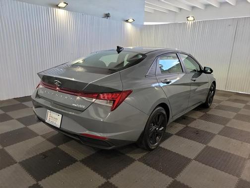 2021 Hyundai ELANTRA HEV Blue