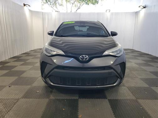 2021 Toyota C-HR XLE