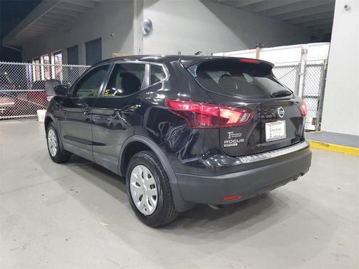 2018 Nissan Rogue Sport S