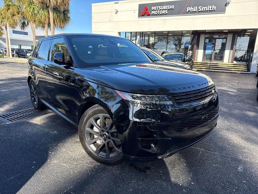 2024 Land Rover Range Rover Sport SE