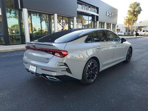 2021 Kia K5 GT-Line