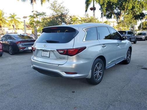 2019 INFINITI QX60 Luxe