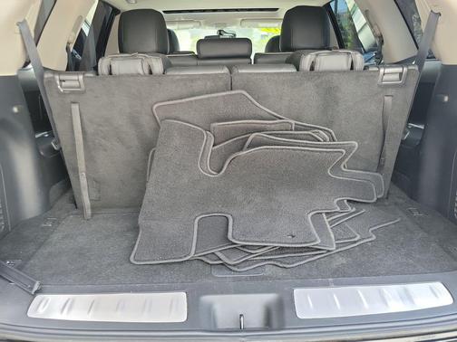 Black Obsidian 2019 INFINITI QX60 Pure