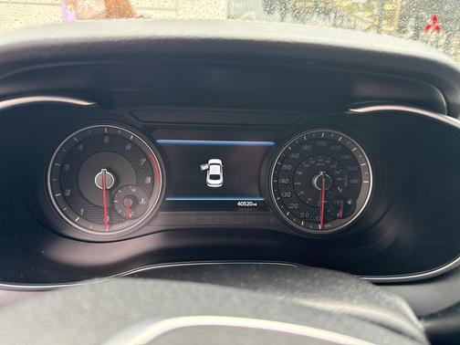 2021 Genesis G70 2.0T RWD Manual