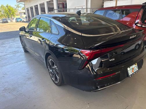 Aurora Black Pearl 2025 Kia K5 GT-Line