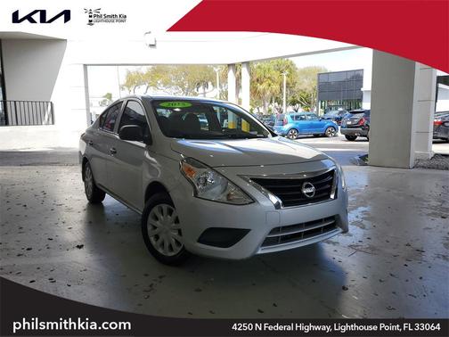 2015 Nissan Versa 1.6 S