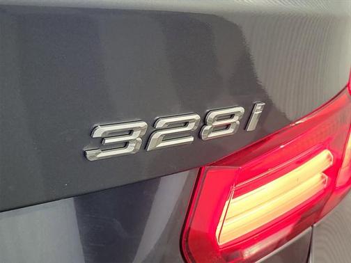 2016 BMW 328 328i