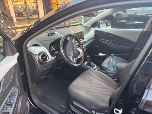 2018 Hyundai KONA SEL