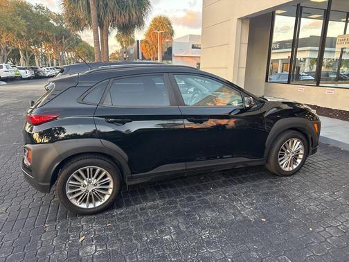 2018 Hyundai KONA SEL