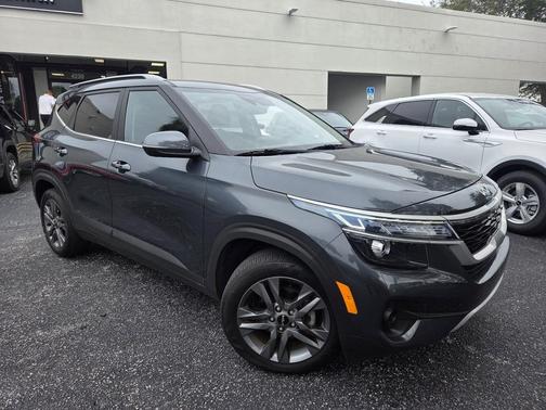 2023 Kia Seltos S