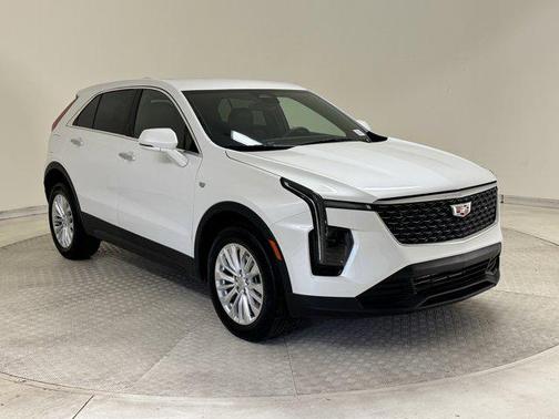 2024 Cadillac XT4 Luxury
