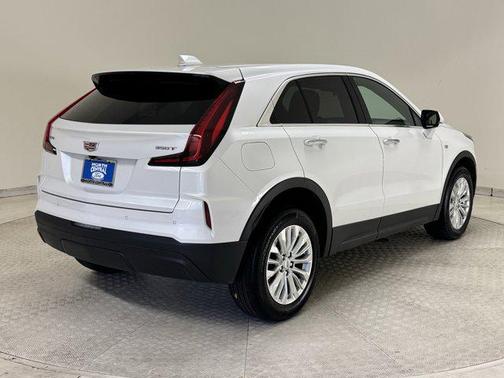 2024 Cadillac XT4 Luxury