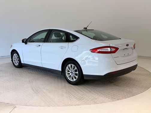 2015 Ford Fusion S