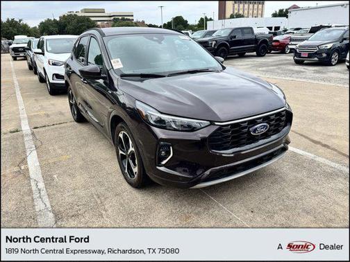 2023 Ford Escape ST-Line Elite