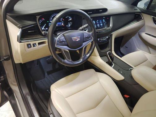 2019 Cadillac XT5 Base