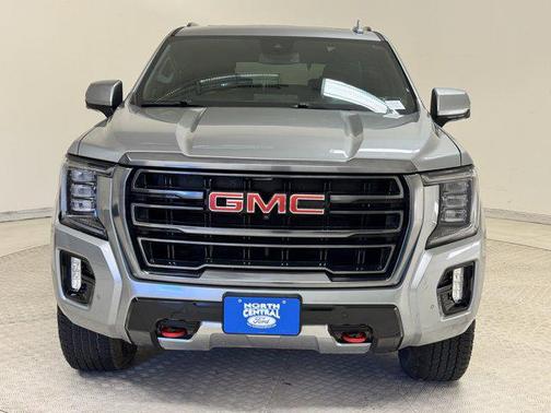 2024 GMC Yukon 4WD AT4