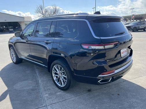 2023 Jeep Grand Cherokee L Summit