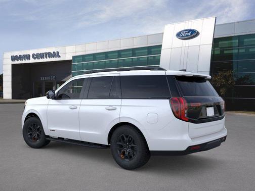 Star White Metallic Tri-Coat 2026 Ford Expedition Tremor
