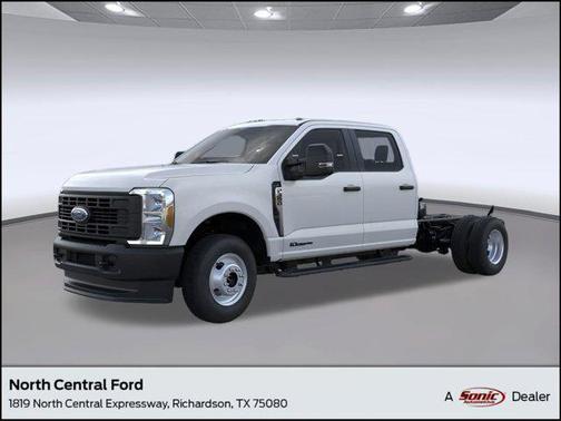 Oxford White 2025 Ford F-350 XL Truck