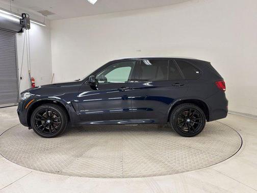 Imperial Blue Metallic 2018 BMW X5 xDrive35i